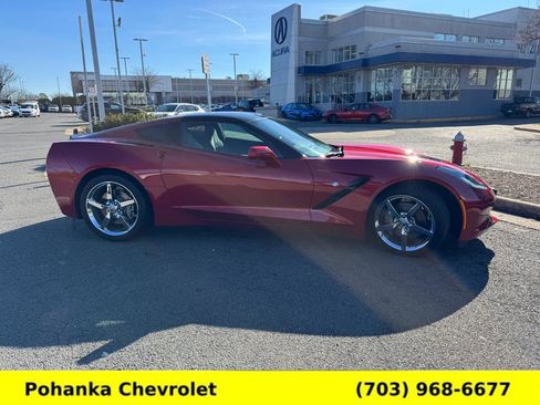 Used 2014 Chevrolet Corvette 3LT w/ 3LT Preferred Equipment Group image 5