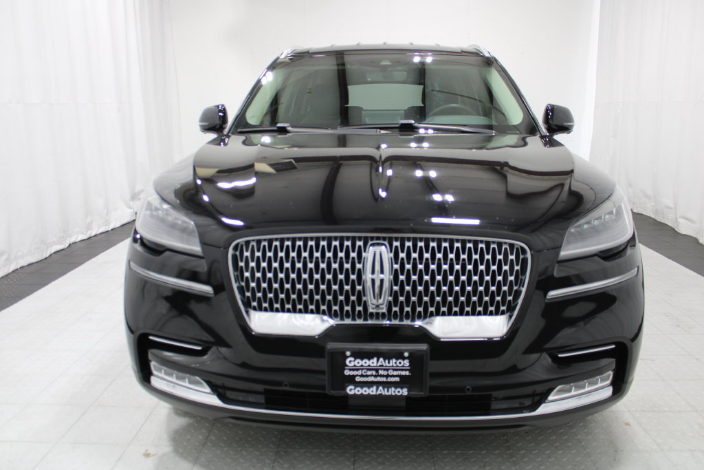 Used 2020 Lincoln Aviator Reserve w/ Elements Package Plus AWD/4WD image 3
