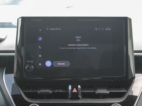 Certified 2023 Toyota Corolla SE image 15