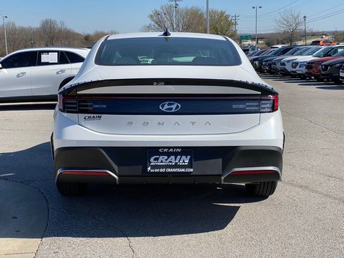 New 2026 Hyundai Sonata SE FWD image 6