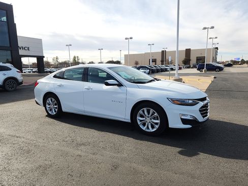 Used 2024 Chevrolet Malibu LT image 8