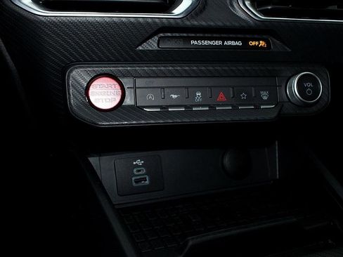 Used 2024 Ford Mustang GT Premium image 28