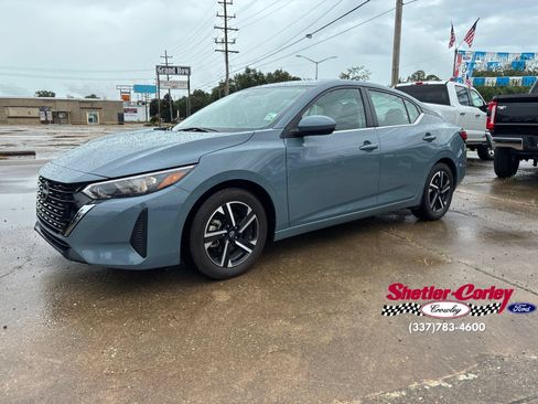 Used 2024 Nissan Sentra SV FWD image 7