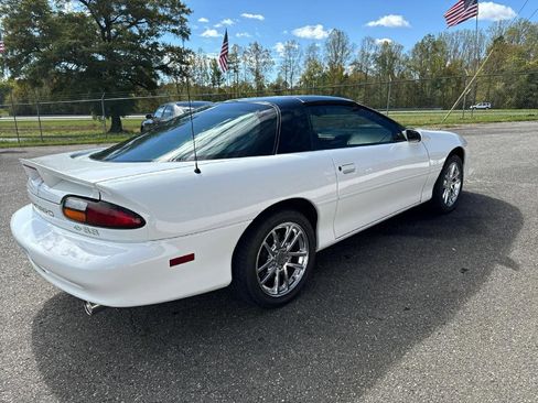 Used 2000 Chevrolet Camaro Z28 w/ SS Performance/Appearance Pkg image 4