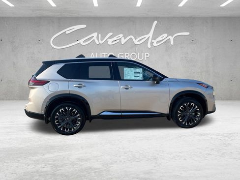 New 2026 Nissan Rogue Platinum w/ Platinum Premium Package image 17