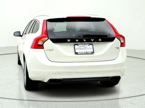 Used 2015 Volvo V60 T5 Premier FWD image 6