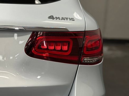 Certified 2022 Mercedes-Benz GLC 300 4MATIC image 14
