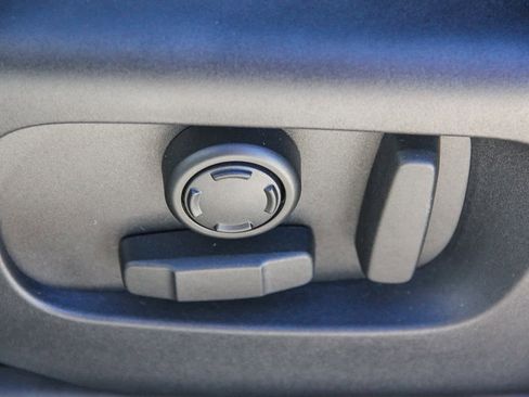 New 2026 Land Rover Range Rover Evoque S image 18