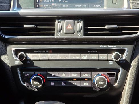 Used 2016 Kia Optima EX w/ Premium Package FWD image 27
