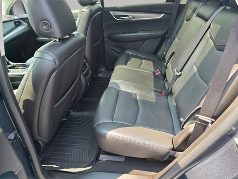 Used 2019 Cadillac XT5 Luxury image 23