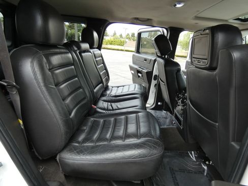 Used 2006 HUMMER H2 image 24