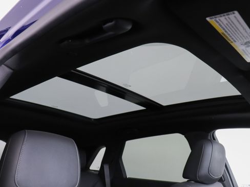 Used 2023 Cadillac XT5 Sportv image 17