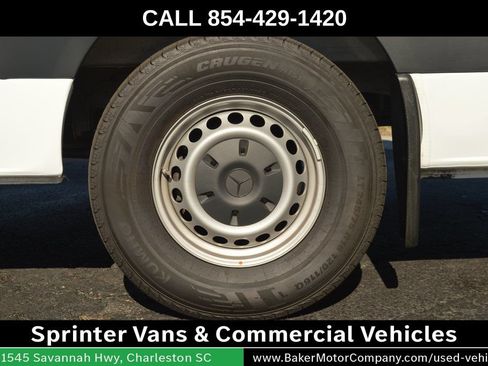 Used 2025 Mercedes-Benz Sprinter 2500 image 18