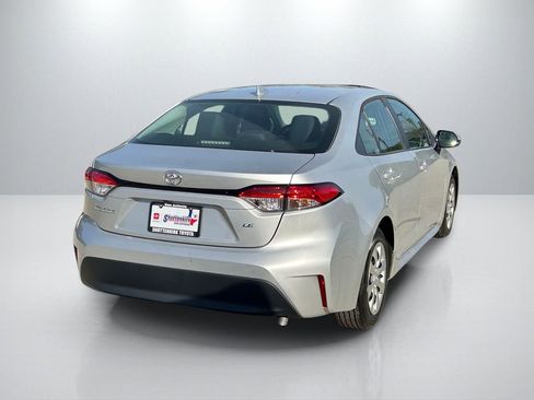 Certified 2025 Toyota Corolla LE image 5