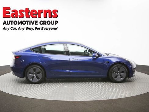 Used 2023 Tesla Model 3 Standard Range image 40