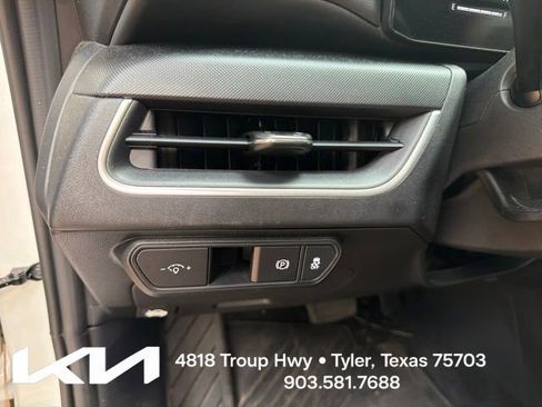 Certified 2025 Kia K4 FWD image 15