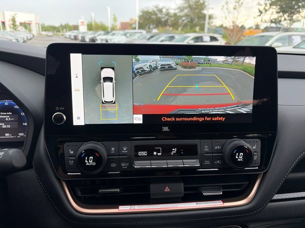 Used 2026 Toyota Grand Highlander AWD Hybrid image 33