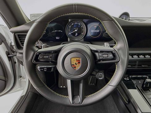 Used 2022 Porsche 911 Carrera 4 GTS image 15