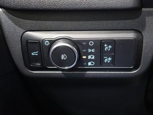 Used 2025 Ford Escape ST-Line Select AWD/4WD image 32