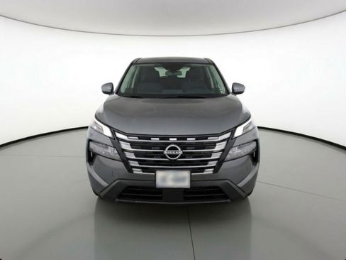 Used 2025 Nissan Rogue SV AWD/4WD image 2