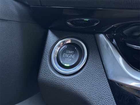 Used 2024 Buick Envista Sport Touring w/ Convenience I Package image 31