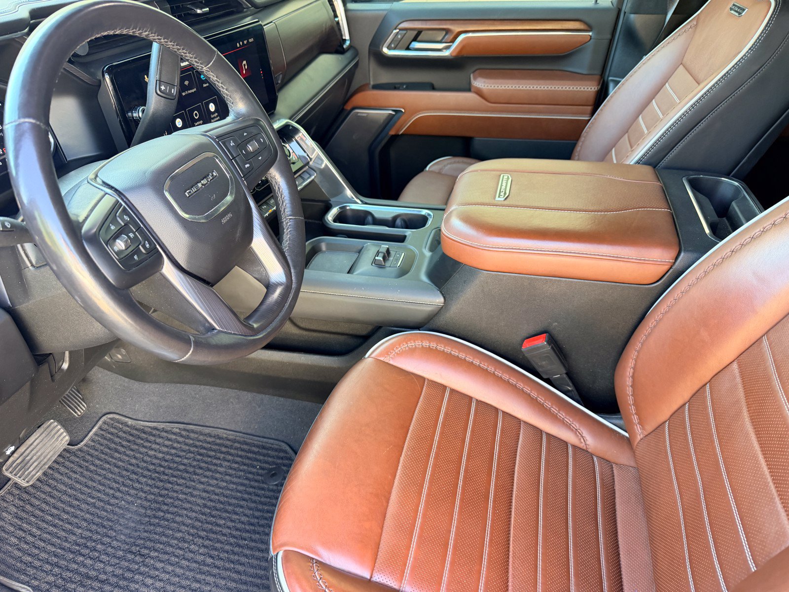 Used 2024 GMC Sierra 2500 Denali Ultimate AWD/4WD image 20