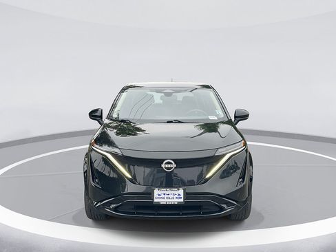 Used 2023 Nissan Ariya FWD image 2
