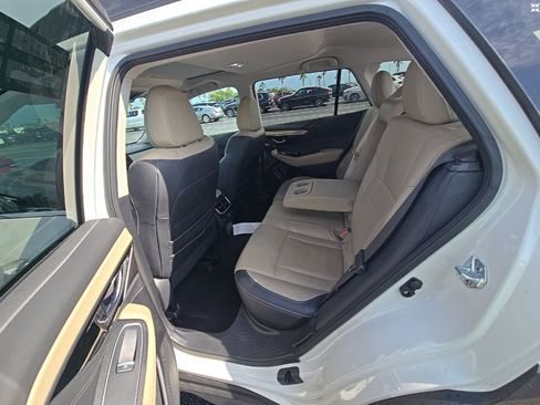 Used 2024 Subaru Outback Limited AWD/4WD image 11