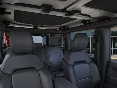 New 2026 Ford Bronco Badlands AWD/4WD image 12