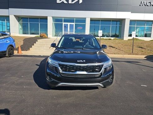 Certified 2023 Kia Seltos S w/ Navigation Package image 2