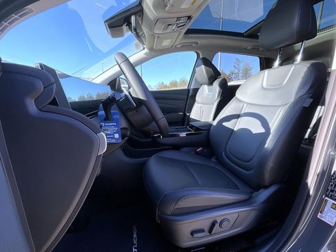 New 2026 Hyundai Tucson Limited image 11