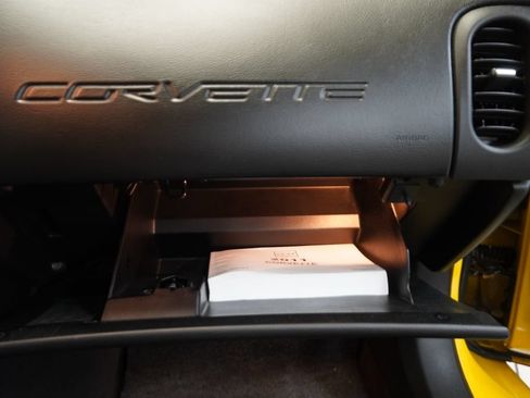 Used 2011 Chevrolet Corvette Grand Sport RWD image 28