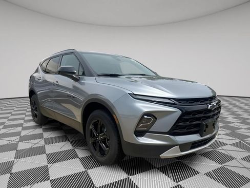 New 2026 Chevrolet Blazer LT w/ Convenience Package FWD image 7