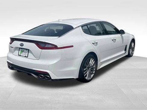 Used 2018 Kia Stinger RWD image 7