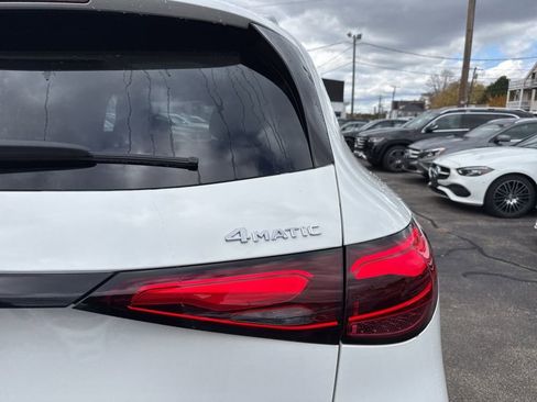 New 2026 Mercedes-Benz GLC 300 4MATIC image 8