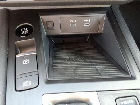 New 2026 Nissan Kicks SV w/ SV Premium Package image 13