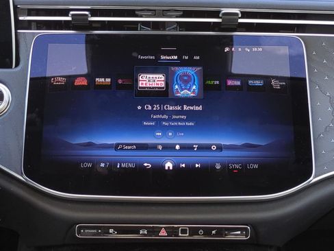 Used 2025 Mercedes-Benz E 350 Sedan image 13