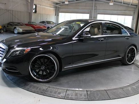 Used 2015 Mercedes-Benz S 550 Sedan image 4