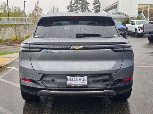 Used 2026 Chevrolet Equinox EV LT w/ Convenience Package II AWD/4WD image 4