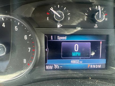 Used 2019 Buick Encore Preferred w/ Safety Package FWD image 5