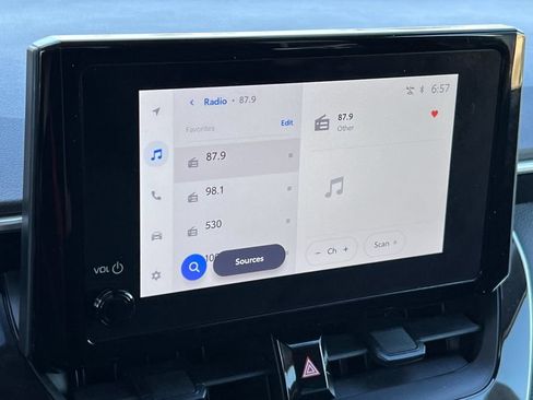Certified 2024 Toyota Corolla LE w/ LE Convenience Package FWD image 19