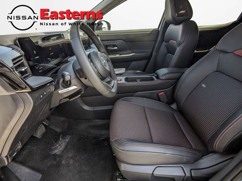 New 2026 Nissan Kicks SR image 15