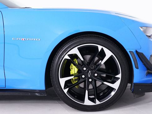 Used 2023 Chevrolet Camaro LT RWD image 16