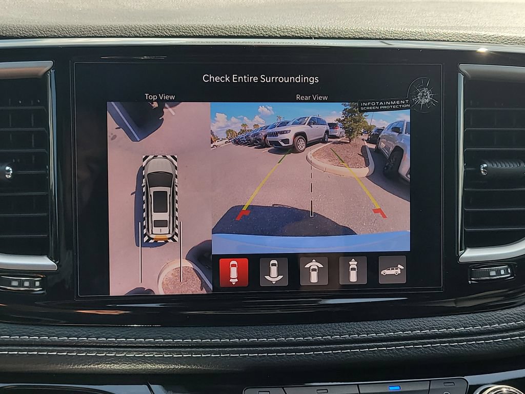 New 2027 Chrysler Pacifica Select w/ Family Tech Group FWD image 27
