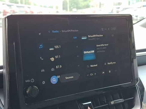 Used 2024 Toyota Corolla SE FWD image 17