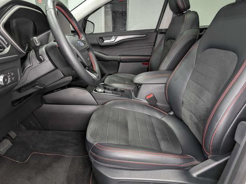 Certified 2021 Ford Escape SEL w/ SEL Stealth AWD Package image 4