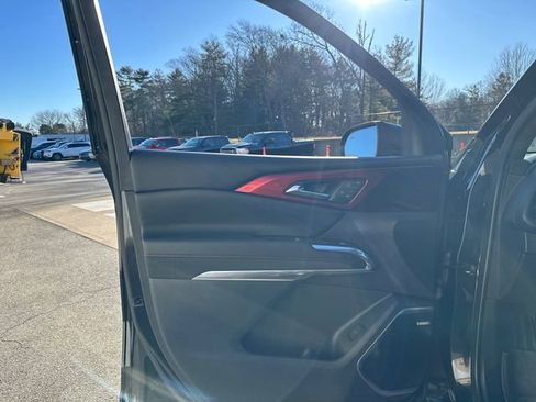 Used 2024 Chevrolet Traverse RS w/ LPO, Floor Liner Package image 26