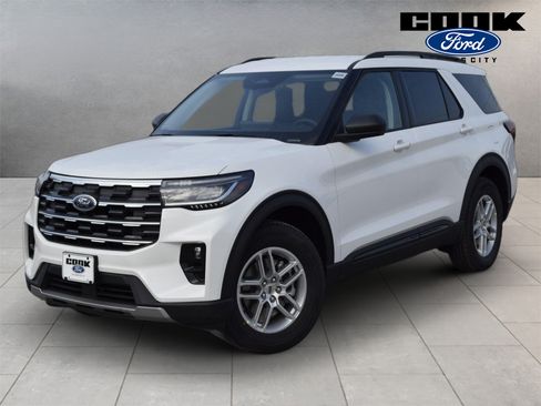 New 2026 Ford Explorer Active w/ Active Comfort Package RWD image 1