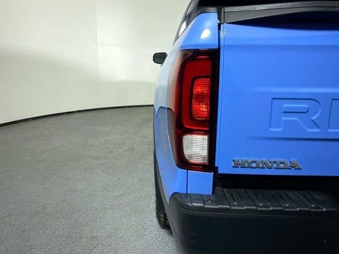 Certified 2025 Honda Ridgeline TrailSport+ image 32