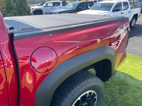 New 2025 Toyota Tacoma TRD Off-Road image 7